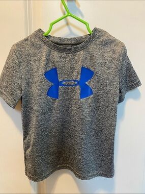 Under Armour Gray Heather Short Sleeve Tee with Blue Logo